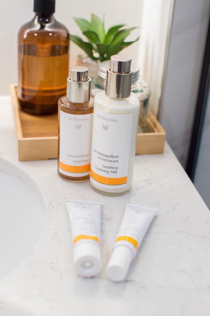 This is a skincare routine that works! All thanks to Dr. Hauschka’s minimalist approach with good-for-you, all natural ingredients, you can finally achieve that glowy-skin-look you’ve always wanted!