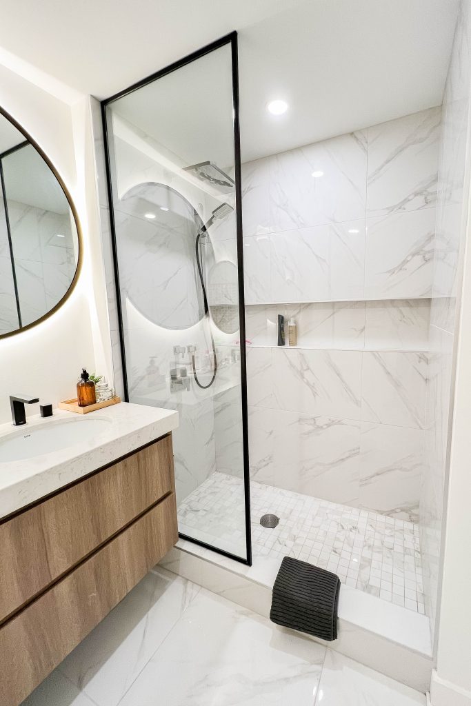 Did you know that many condo units out there boast not just one but two bathrooms! Take a look at how we decorated our master bathroom to give it a warmer and cozy feel.