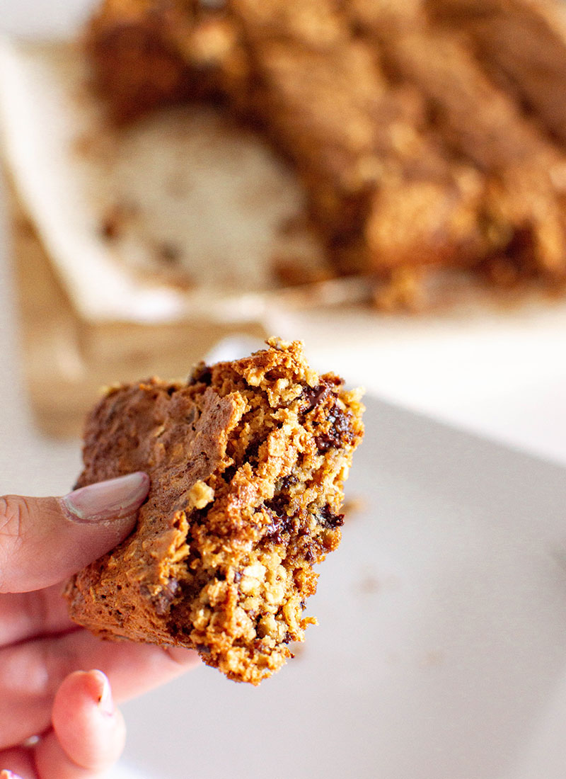 These Cashew Oat Bars are a wonderful alternative to chocolate chip cookies. Made with no granulated sugar, this snack is jam-packed full of flavor.